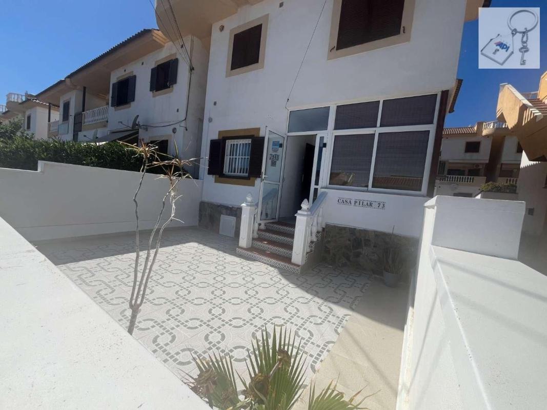 Properties for sale and rent in Spain photo 3