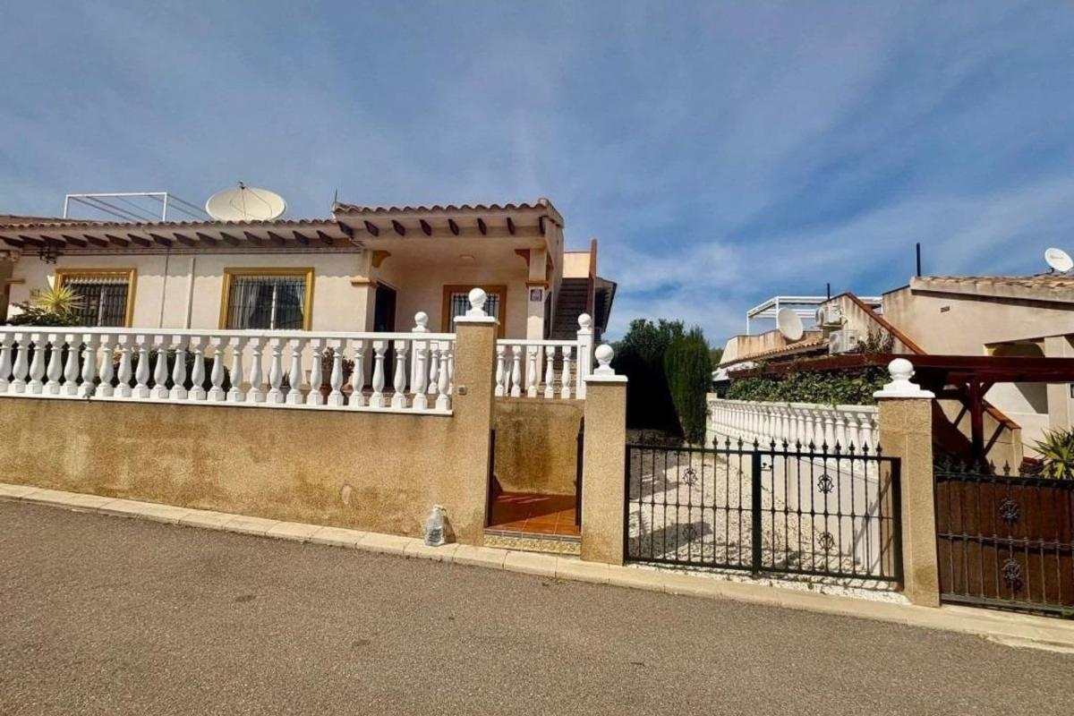 Properties for sale and rent in Spain photo 2