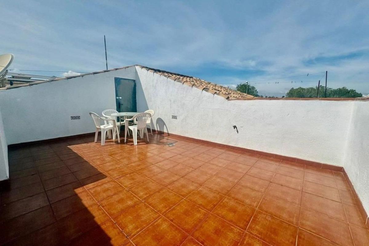 Properties for sale and rent in Spain photo 4