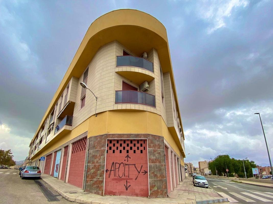 Properties for sale and rent in Spain photo 3