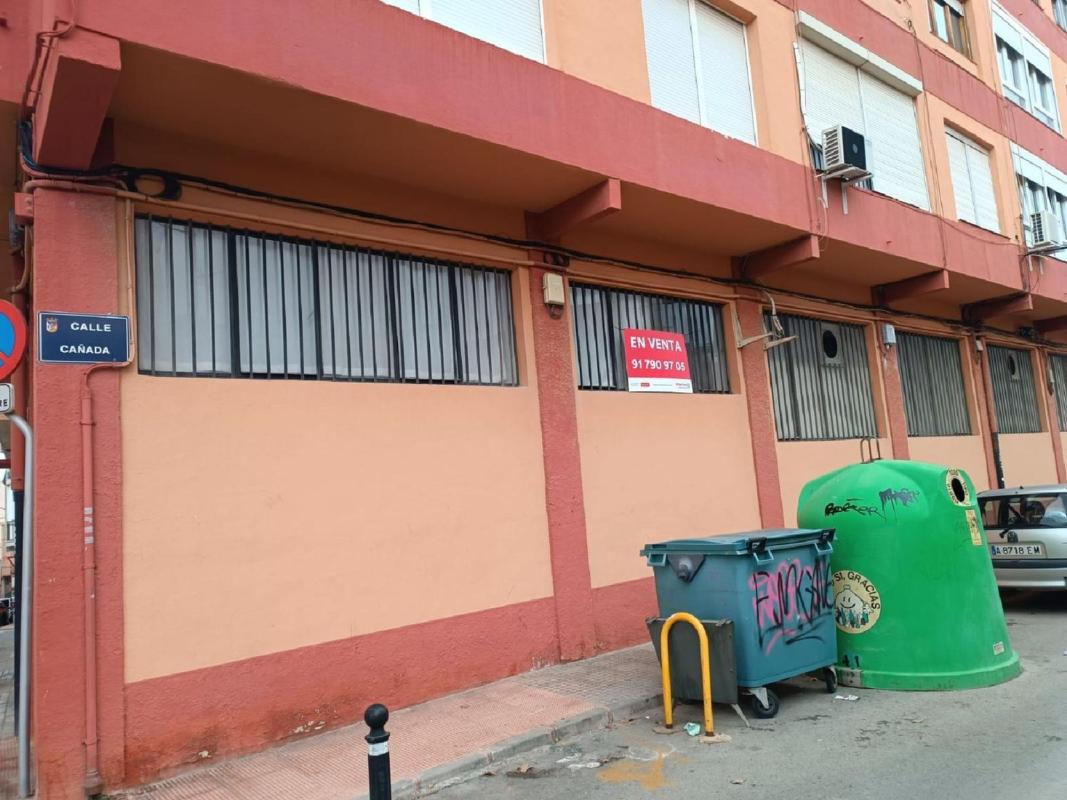 Properties for sale and rent in Spain photo 3