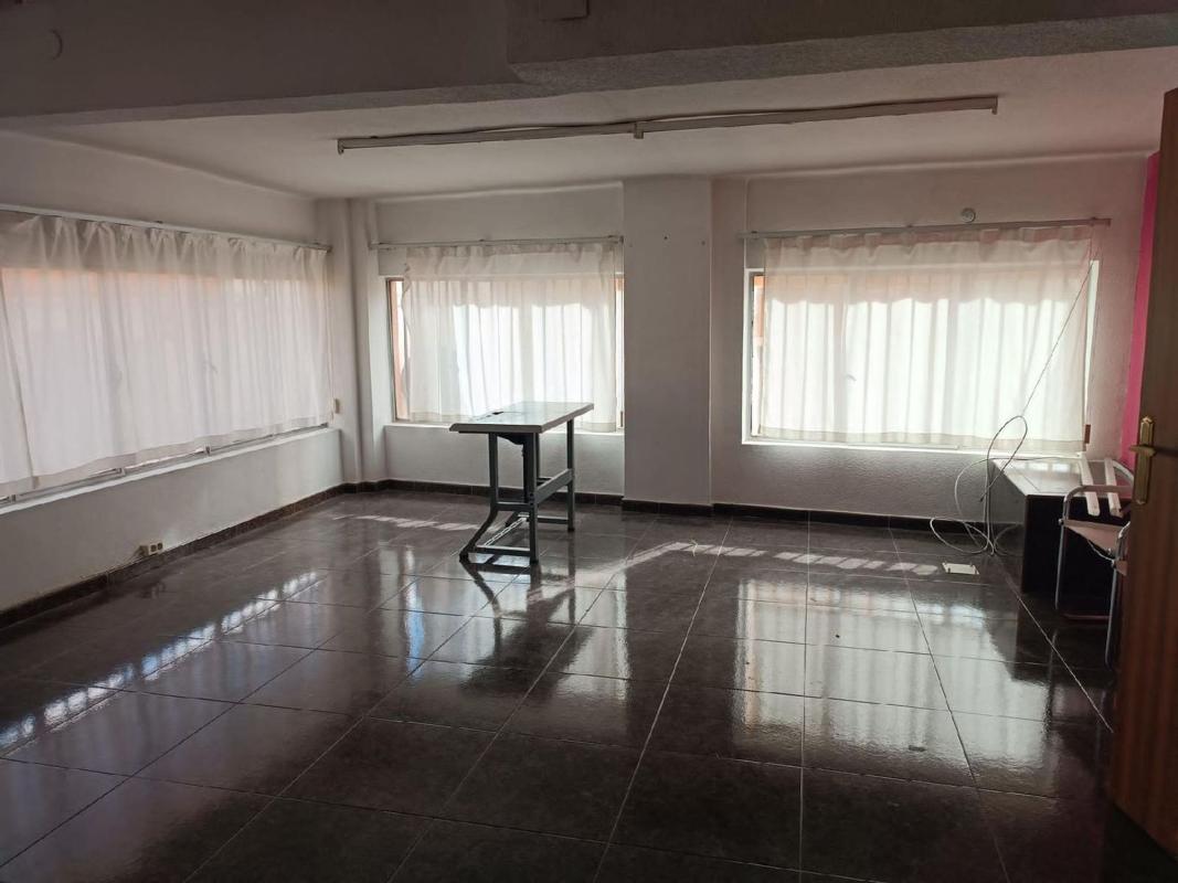 Properties for sale and rent in Spain photo 4