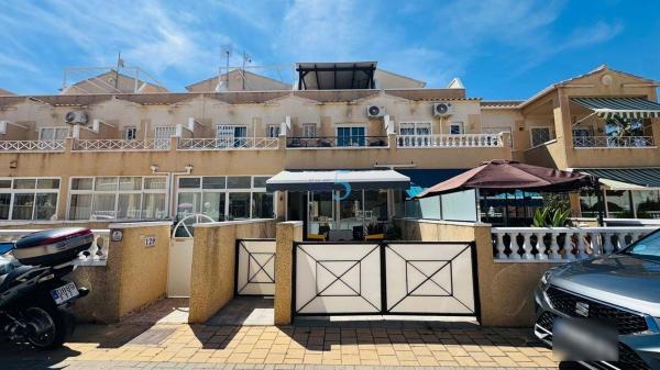 Independent chalet for sale in Casa o chalet en La Chismosa, Orihuela, Orihuela
 photo 1