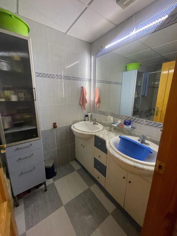 Propiedades en venta y alquiler en España photo 1