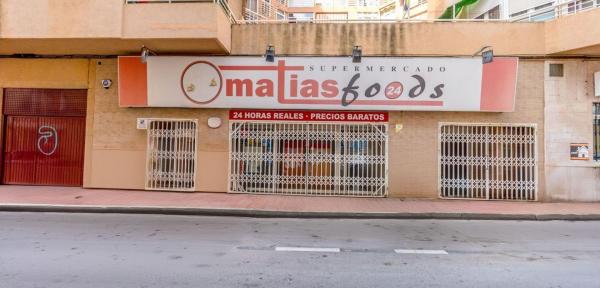 Local en Avenida Habaneras - Curva de Palangre, Torrevieja photo 1