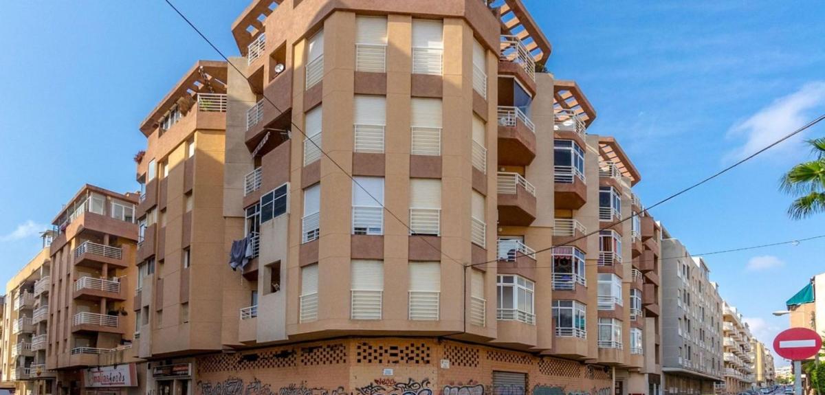 Properties for sale and rent in Spain photo 5