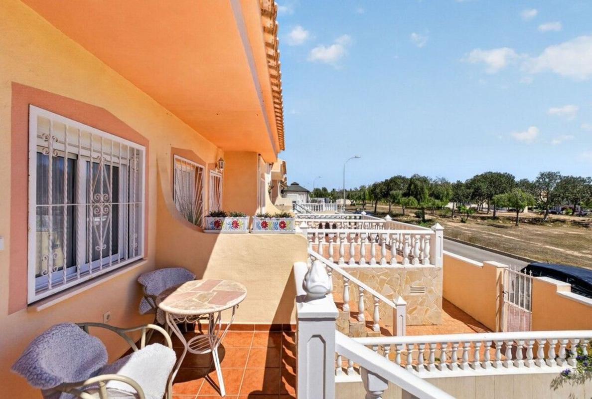 Properties for sale and rent in Spain photo 5