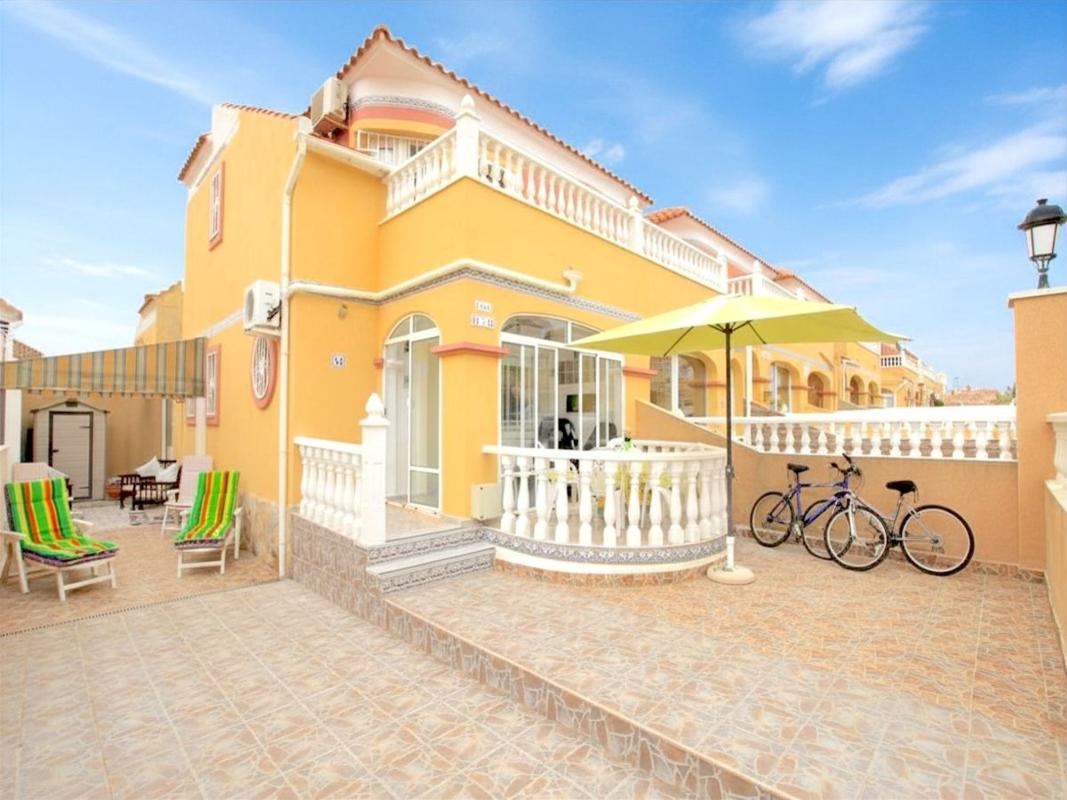 Properties for sale and rent in Spain photo 1