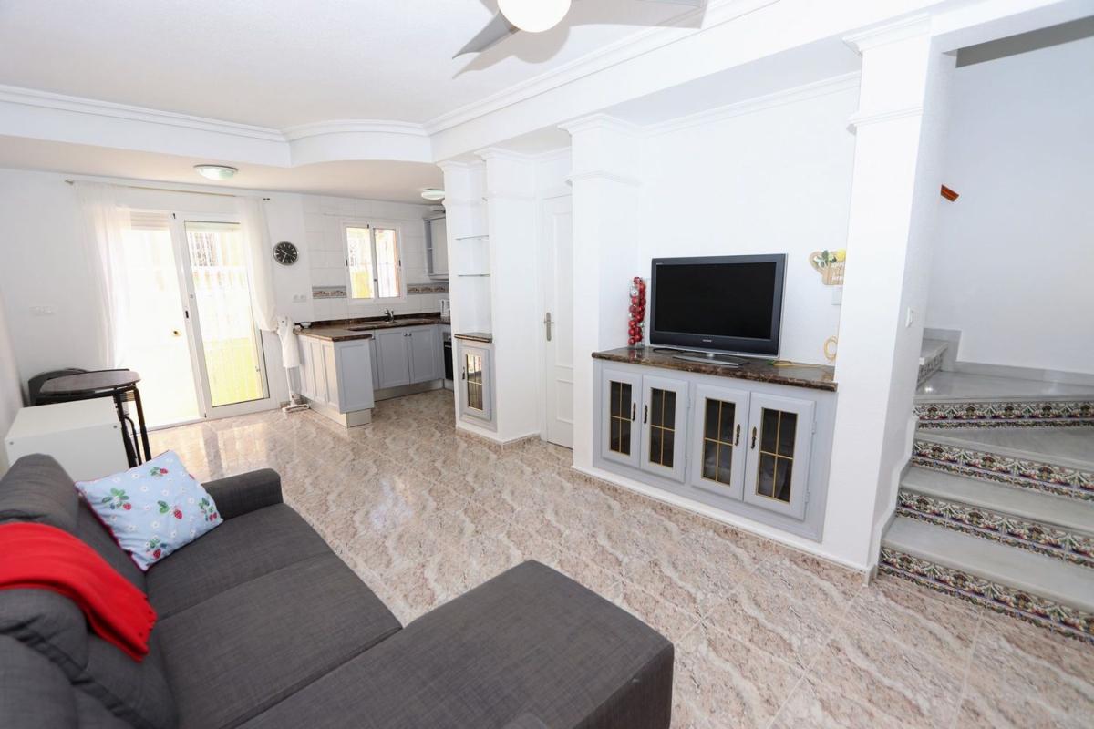 Properties for sale and rent in Spain photo 3