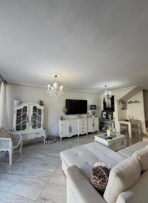 Properties for sale and rent in Spain photo 2