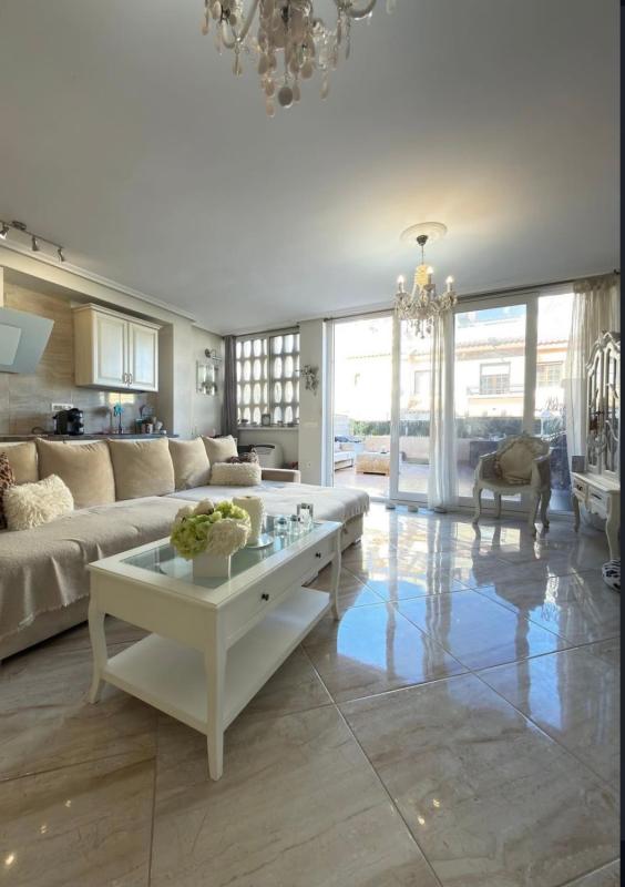 Properties for sale and rent in Spain photo 4