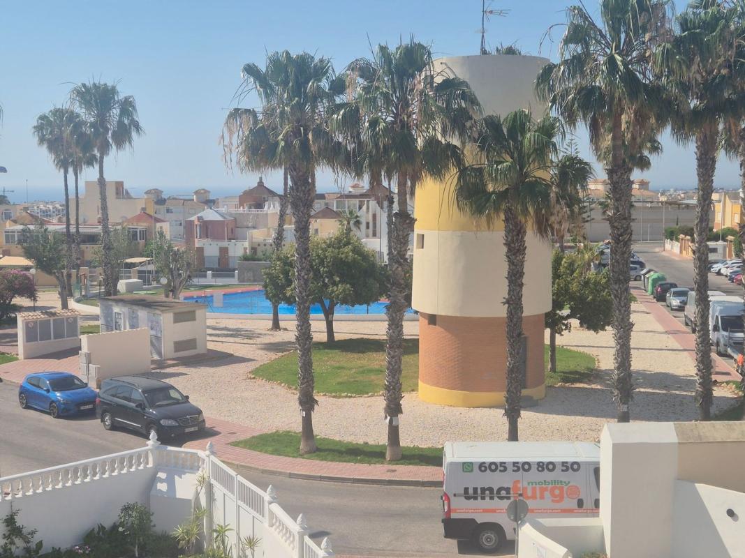 Properties for sale and rent in Spain photo 3