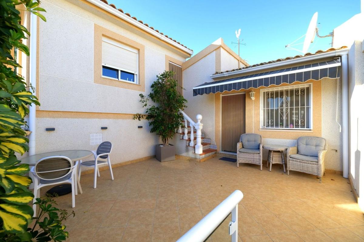 Properties for sale and rent in Spain photo 1