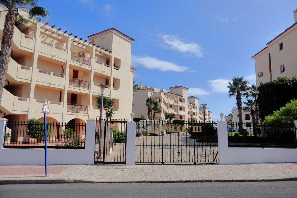 Продажа квартиры на Piso en Montepinar-La Aparecida-Raiguero, Orihuela, Ориуэла
photo 1