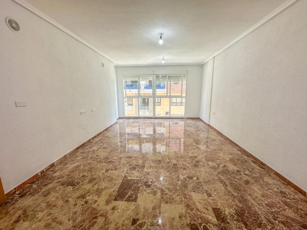 Venta de piso en Piso en Calle Monseñor Espinosa, Orihuela Ciudad, Orihuela, Orihuela
 photo 4