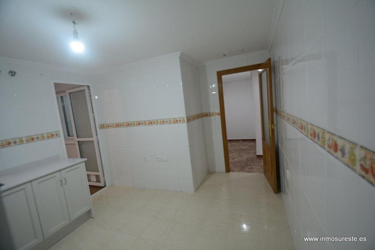 Продажа квартиры на Piso en Orihuela Ciudad, Orihuela, Ориуэла
 photo 2