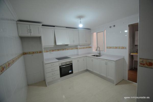 Продажа квартиры на Piso en Orihuela Ciudad, Orihuela, Ориуэла
 photo 1