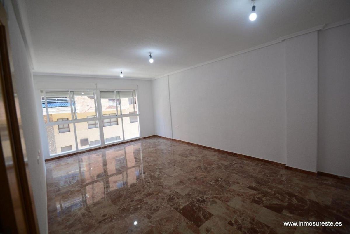 Продажа квартиры на Piso en Orihuela Ciudad, Orihuela, Ориуэла
 photo 4