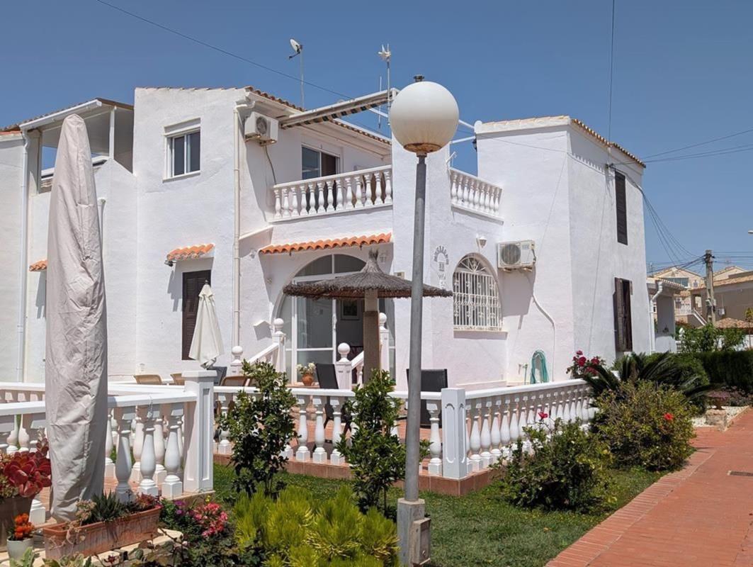 Sale of townhouse in Chalet adosado en Calle del Jabalí, 53, La Chismosa, Orihuela , Orihuela photo 1