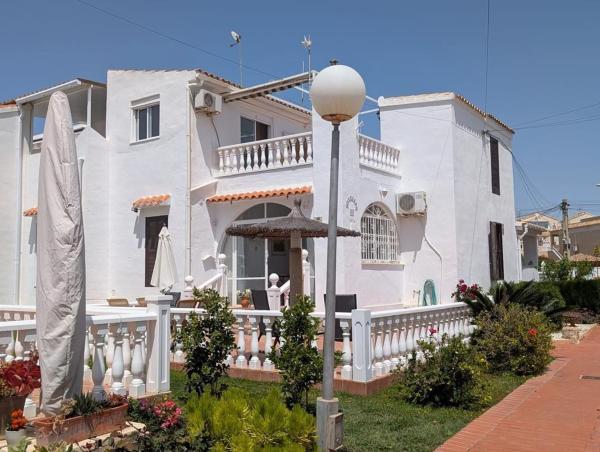 Chalet adosado en Calle del Jabalí, 53, La Chismosa, Orihuela photo 1