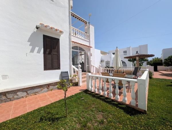 Chalet adosado en Calle del Jabalí, 53, La Chismosa, Orihuela thumbnail 2