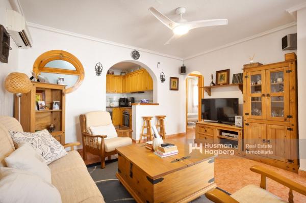 Chalet adosado en Calle Nicolás de Bussi, Playa Flamenca, Orihuela photo 4