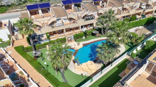 Independent chalet for sale in Casa o chalet en Urbanització Pau 26, 27, Villamartín, Orihuela, Orihuela
photo 1