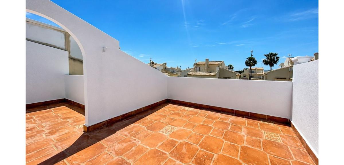 Sale of independent chalet in Casa o chalet en Calle Estaca, 50, Playa Flamenca, Orihuela, Orihuela
photo 2
