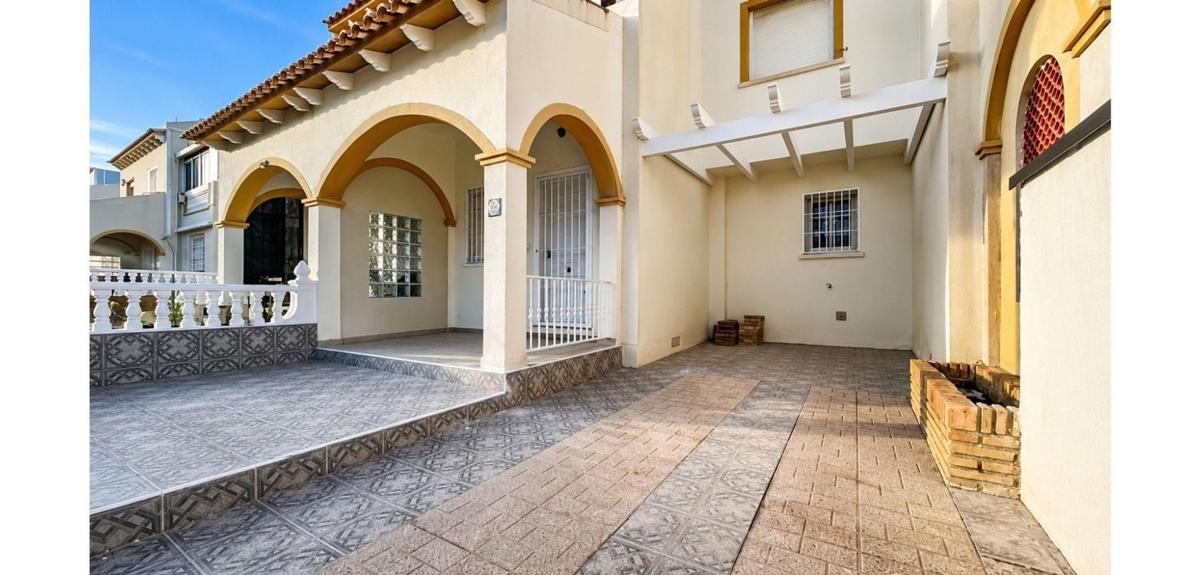 Properties for sale and rent in Spain photo 1