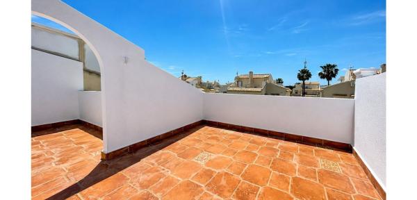 Chalet adosado en Calle Estaca s/n, Playa Flamenca, Orihuela thumbnail 1