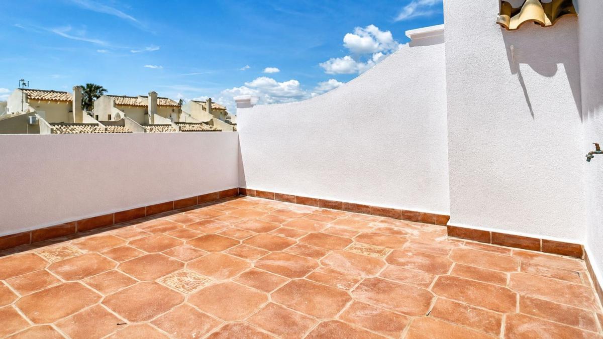 Properties for sale and rent in Spain photo 4