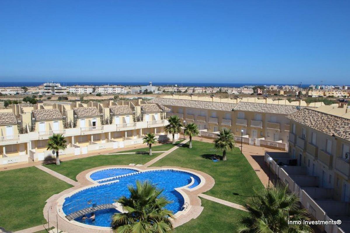Sprzedaż niezależnego domku jednorodzinnego w Casa o chalet en Lomas de Cabo Roig, Orihuela, Orihuela photo 1