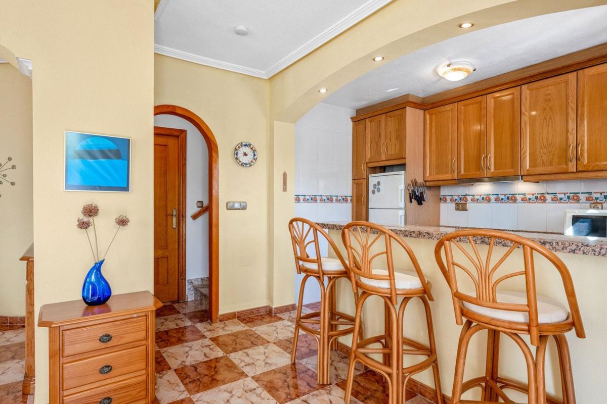 Properties for sale and rent in Spain photo 5