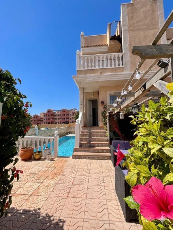 Properties for sale and rent in Spain photo 1