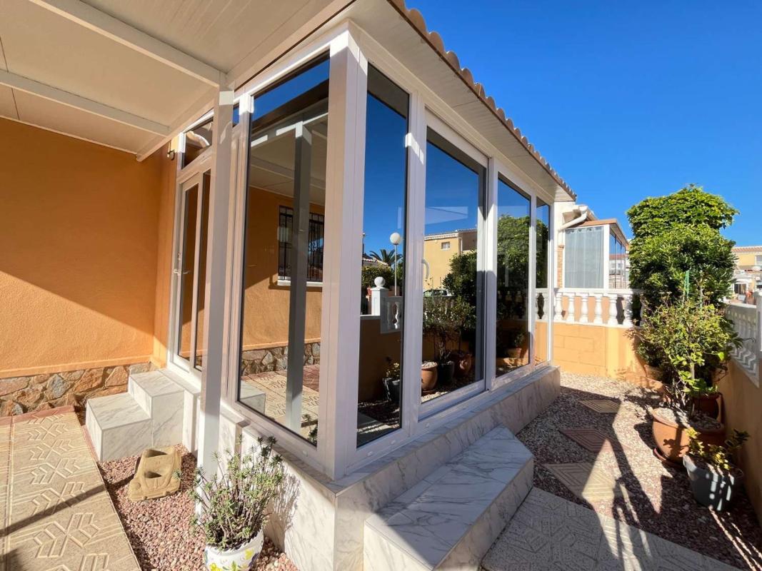 Properties for sale and rent in Spain photo 5