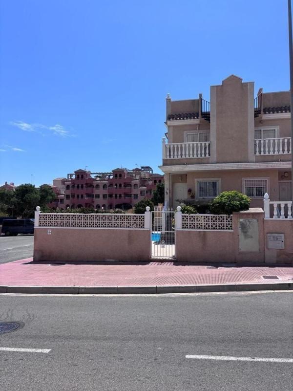 Properties for sale and rent in Spain photo 1