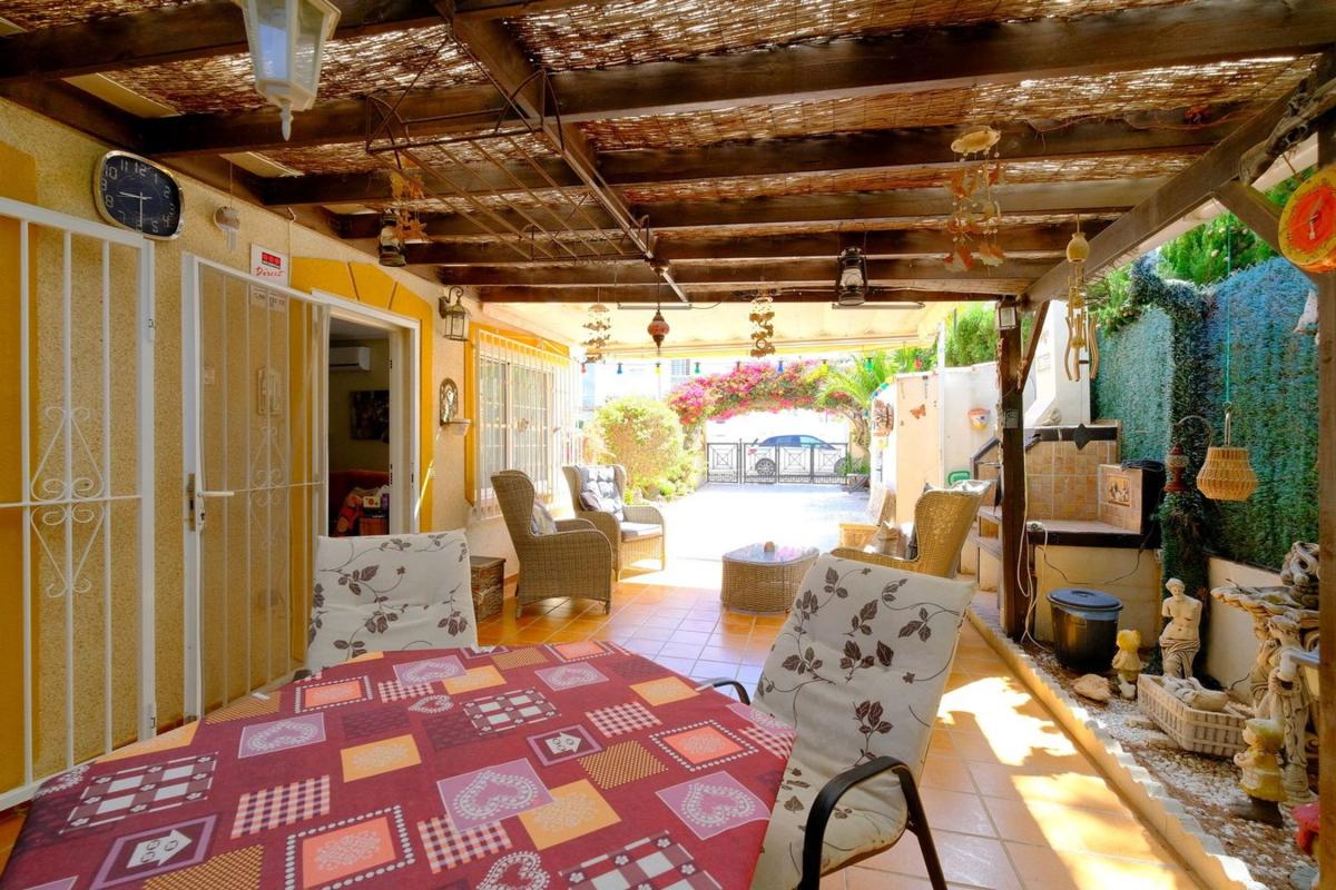 Properties for sale and rent in Spain photo 3