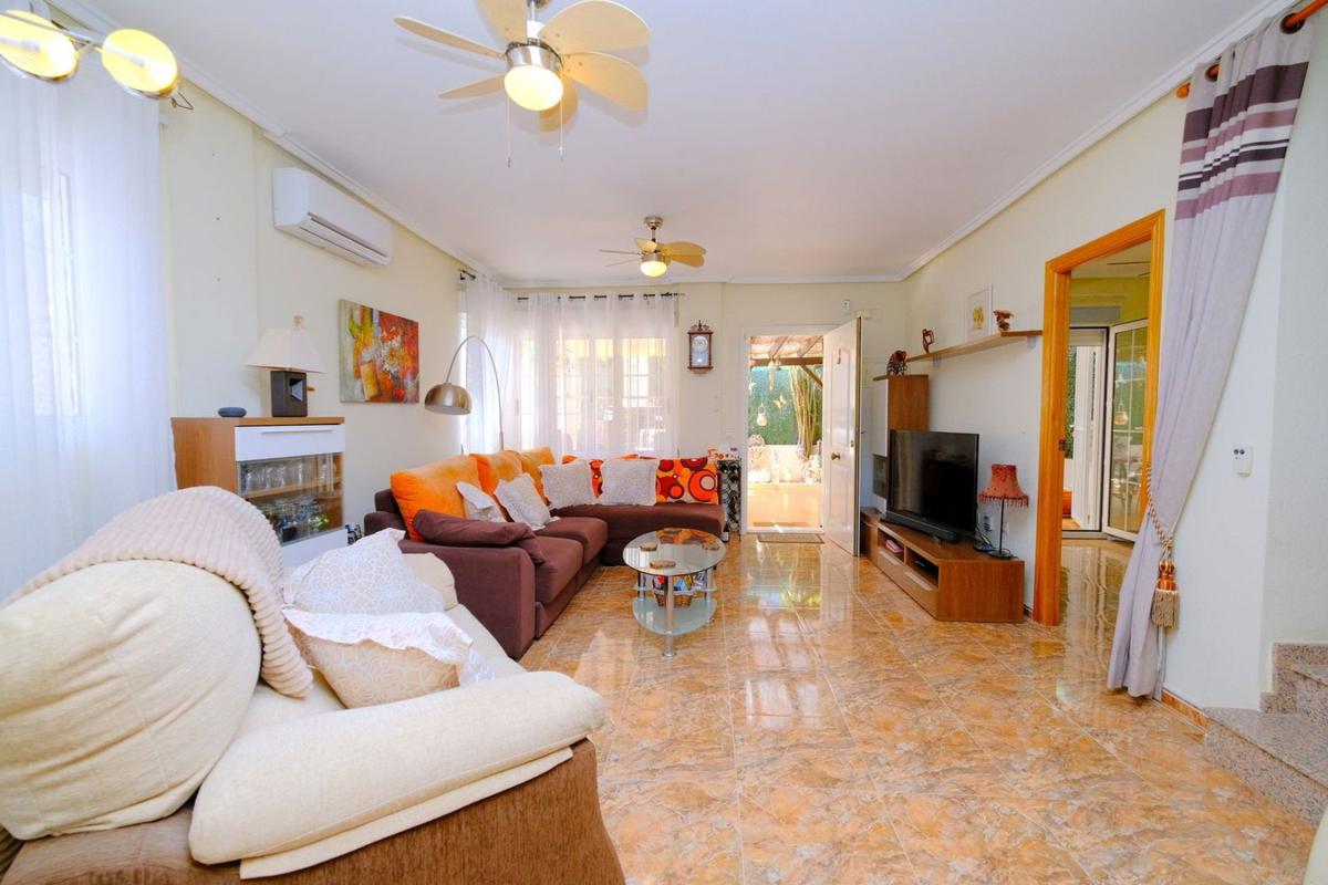 Properties for sale and rent in Spain photo 4