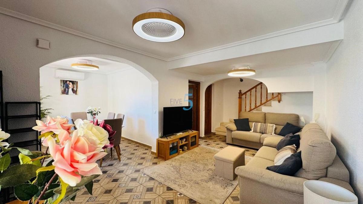 Sale of independent chalet in Casa o chalet en Playa Flamenca, Orihuela, Orihuela
 photo 3
