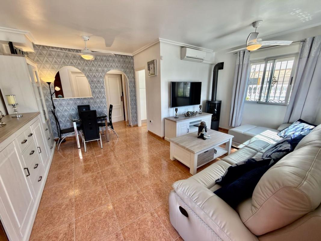 Properties for sale and rent in Spain photo 5
