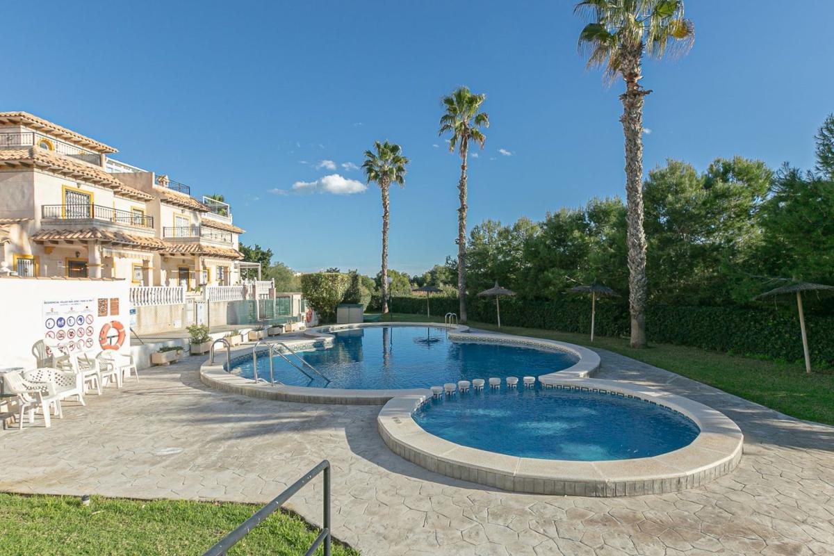 Properties for sale and rent in Spain photo 4