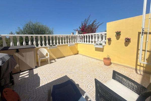 Chalet adosado en La Regia, Orihuela thumbnail 1