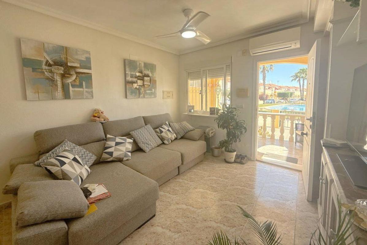 Properties for sale and rent in Spain photo 4
