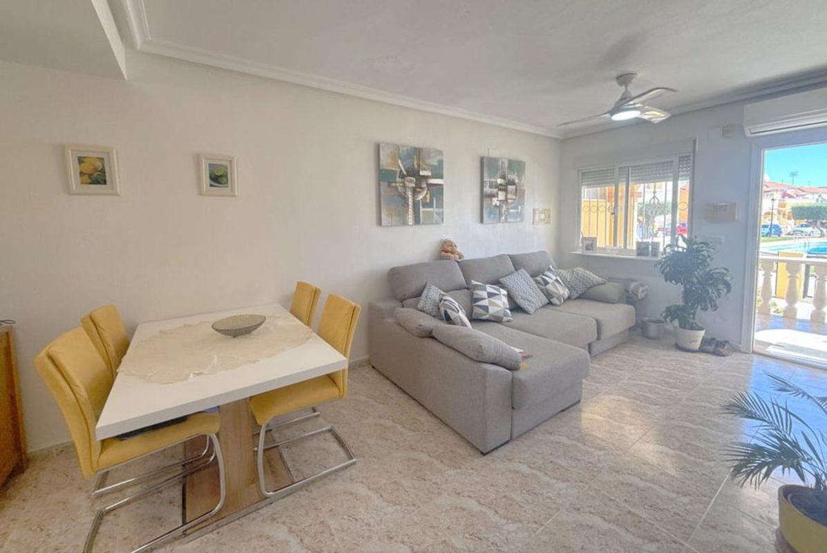 Properties for sale and rent in Spain photo 5