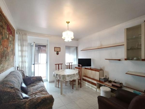 Venta de piso en Piso en Ensanche-Diputación, Alicante / Alacant, Alicante / Alacant
thumbnail 1