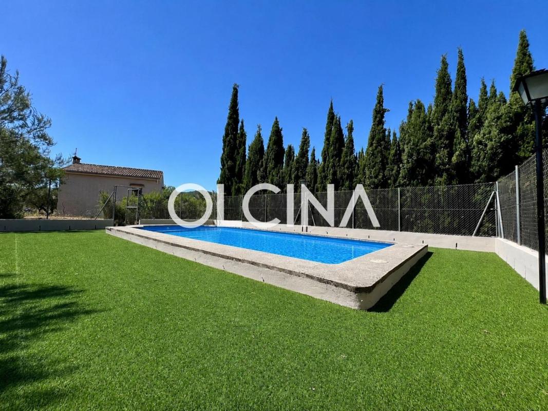 Properties for sale and rent in Spain photo 1