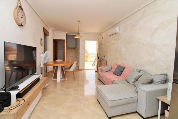 Casa o chalet independiente en Calle la Capitana, La Cañada - Los Alcores, San Miguel de Salinas photo 4