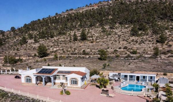 Casa o chalet independiente en Calle Leon Felipe, Monovar photo 1