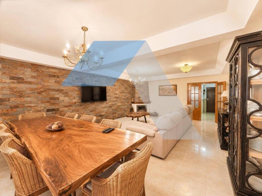 Недвижимость на продажу и в аренду в Испании photo 3