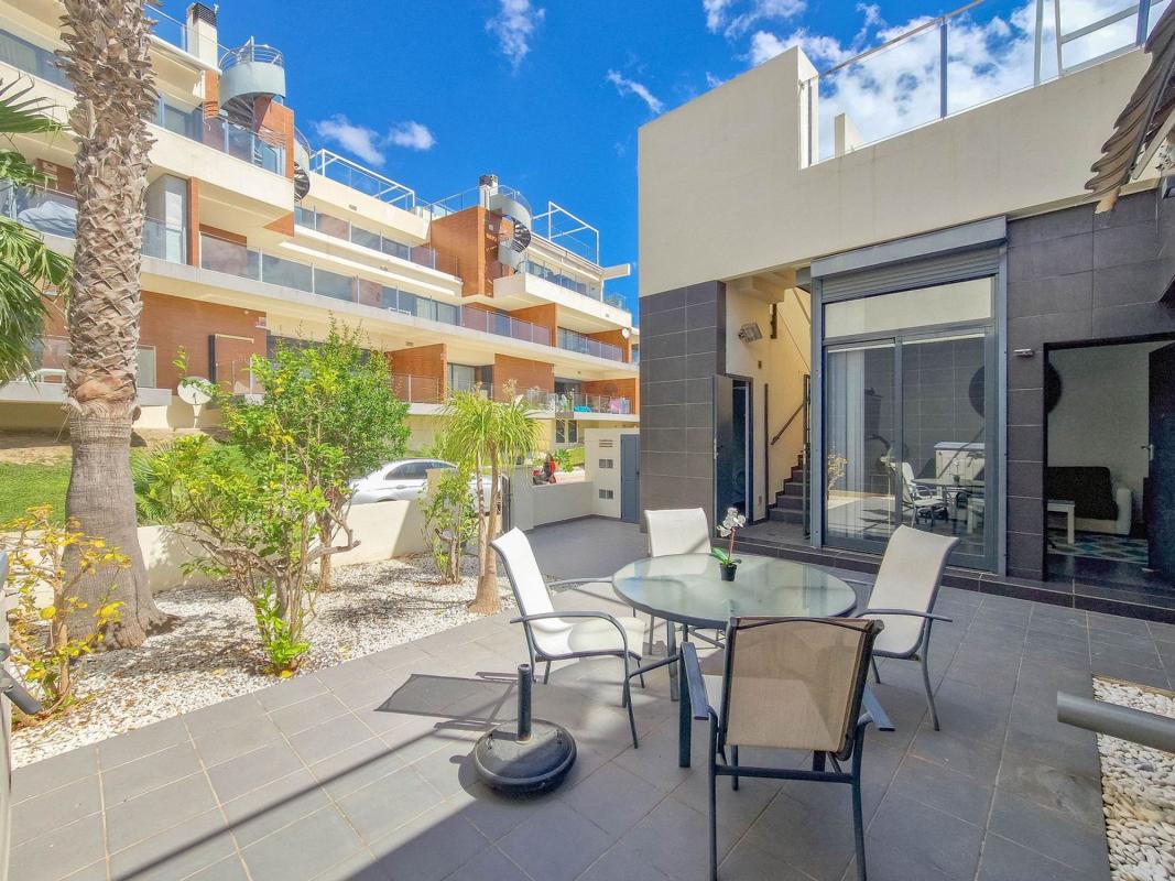 Venta de chalet adosado en Chalet adosado en Calle Paso de Calais, Villamartín, Orihuela , Orihuela photo 5